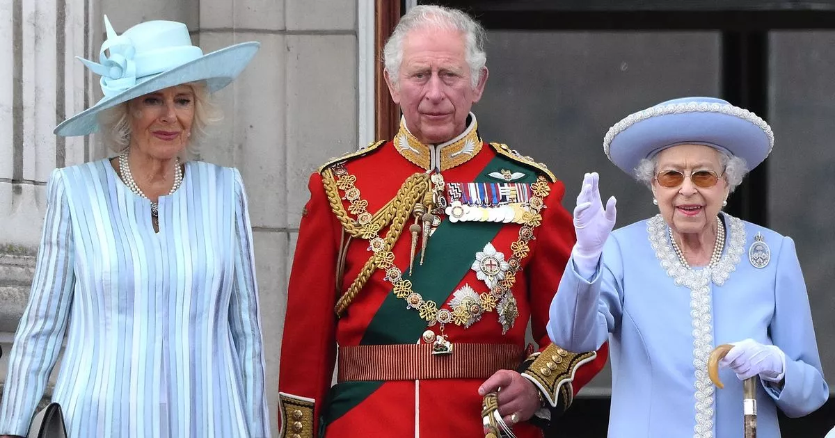 How Queen Elizabeth II eventually supported 'maligned' Camilla and ...